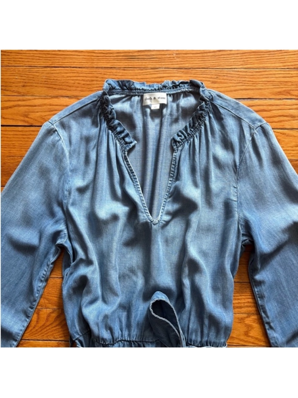 Cloth & Stone Ruffle-Neck Mini Dress - Picture 3 of 9